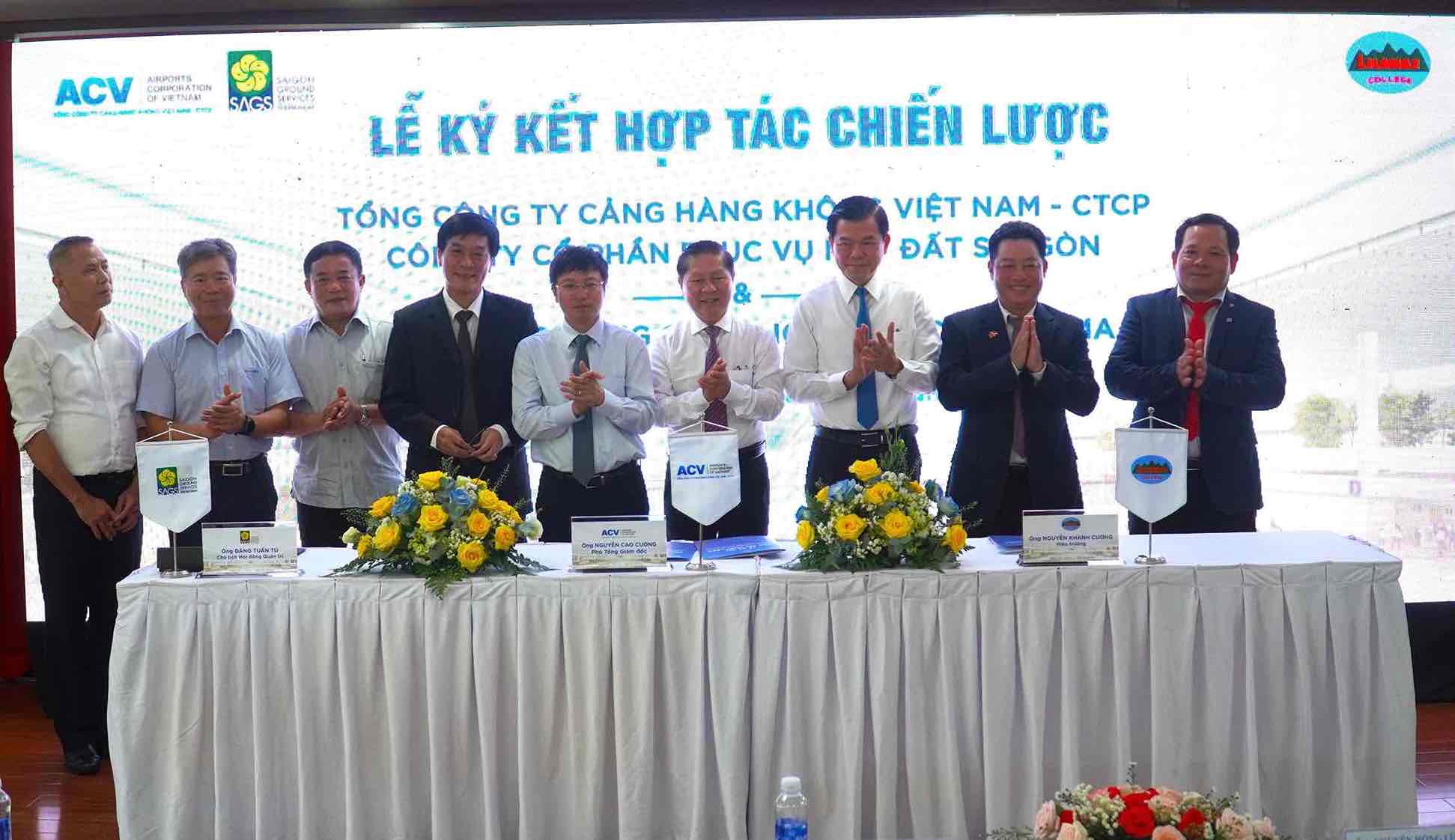 3 đơn vị ký hợp tác chiến lược đào tạo 14.000 lao động ở sân bay Long Thành